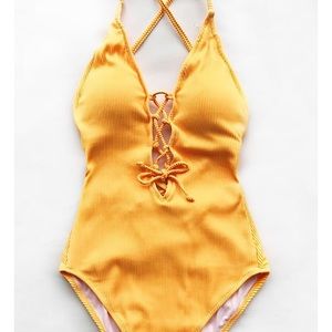 Cupshe Remind Me Swimsuit